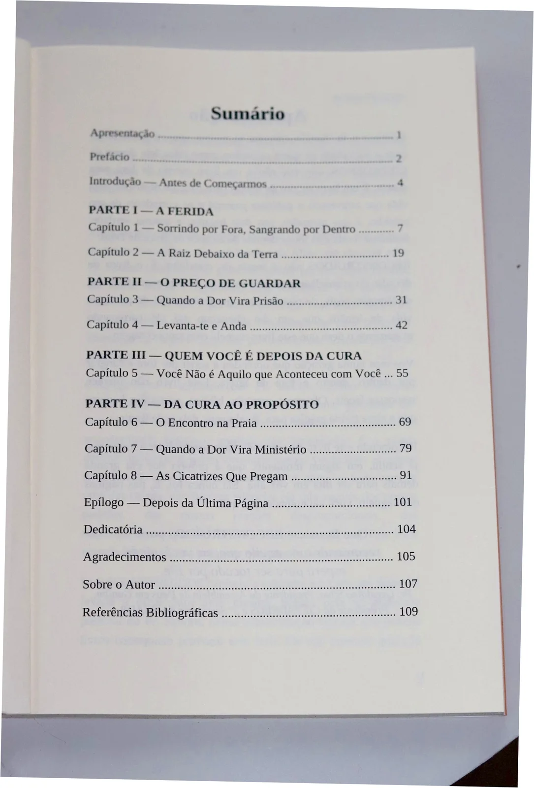 Sumário real de Reconstruídos, com as partes e capítulos do livro
